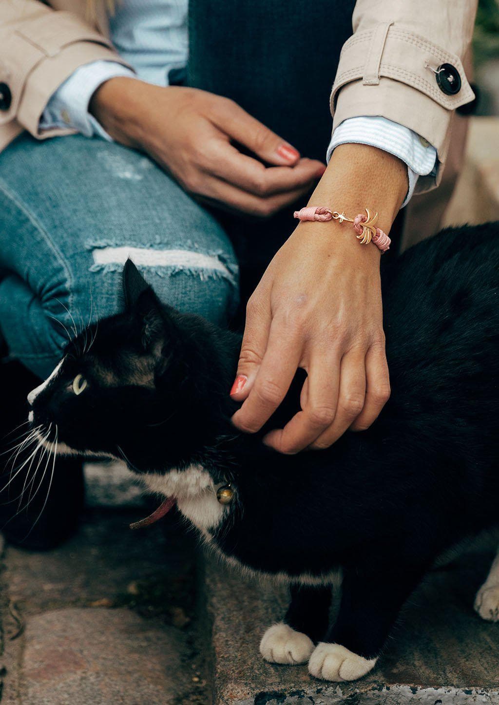Palmband – Rosette | Rosa Läderarmband med Palmformad Hake i Roséguld