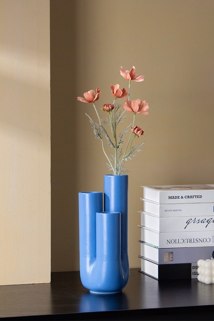 Handgjord “Funky Memphis” Vas i Keramik – Triple Stems Design | Dekorativ Blomvas